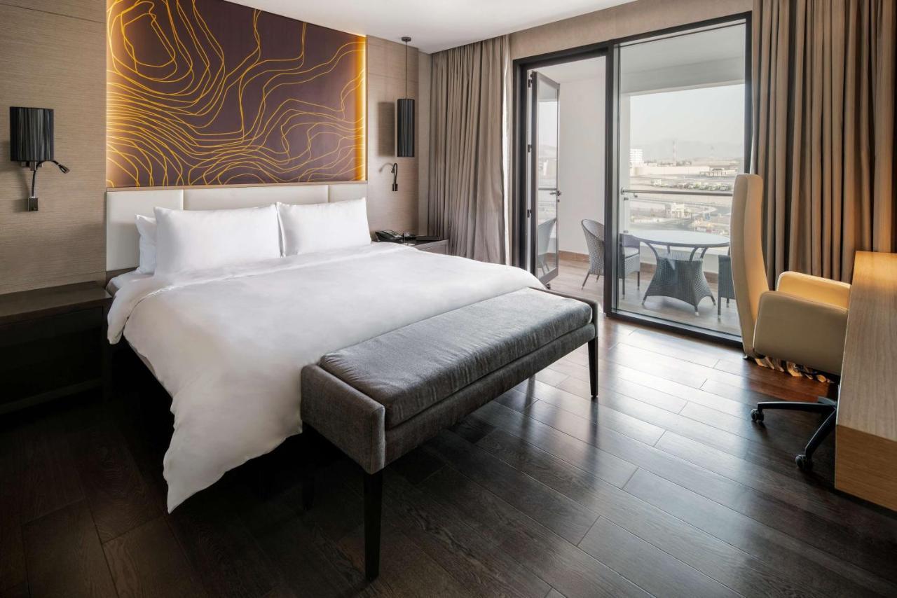 马斯喀特雷迪森霍尔木兹大酒店酒店 外观 照片 Deluxe Room