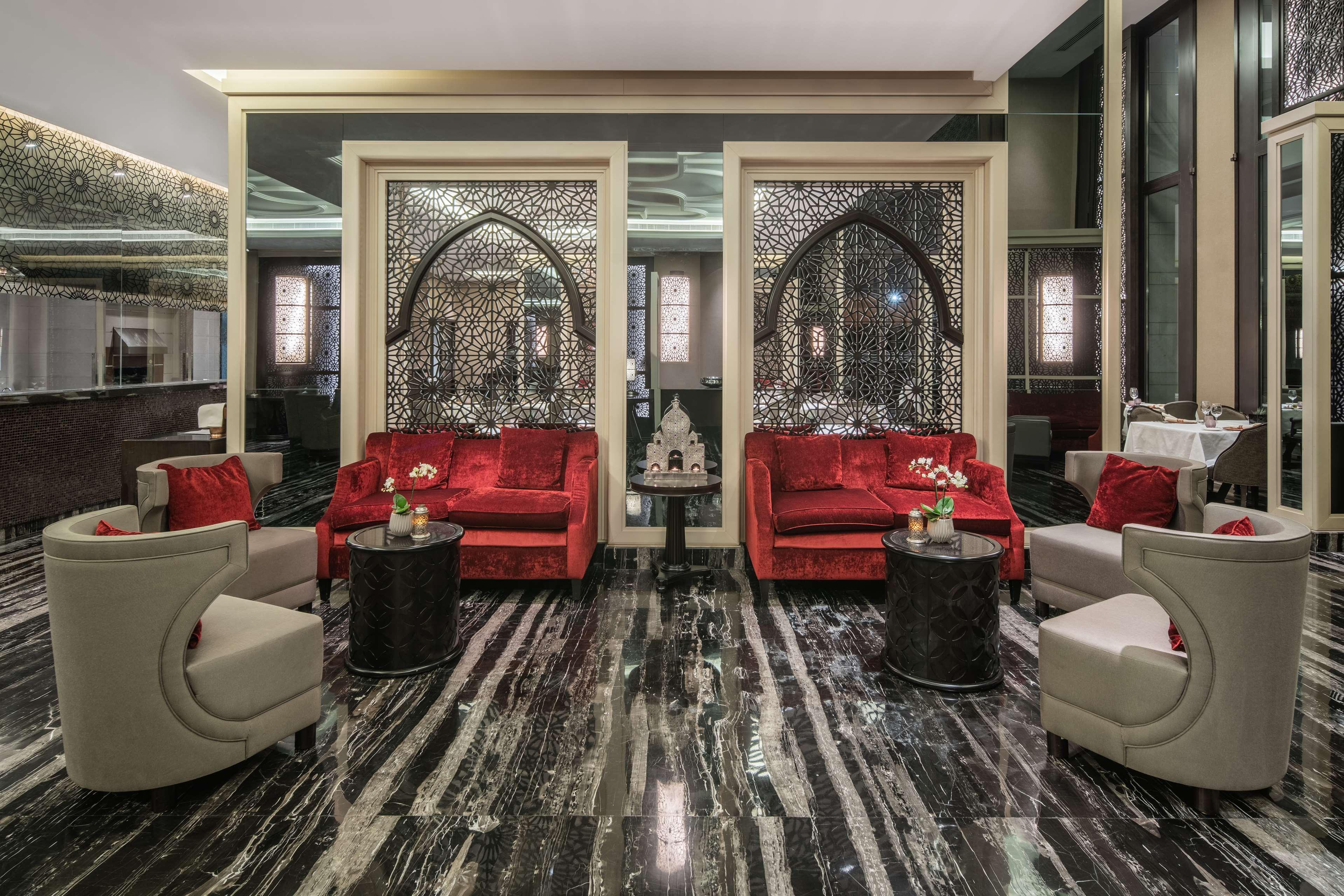 马斯喀特雷迪森霍尔木兹大酒店酒店 外观 照片 The lobby