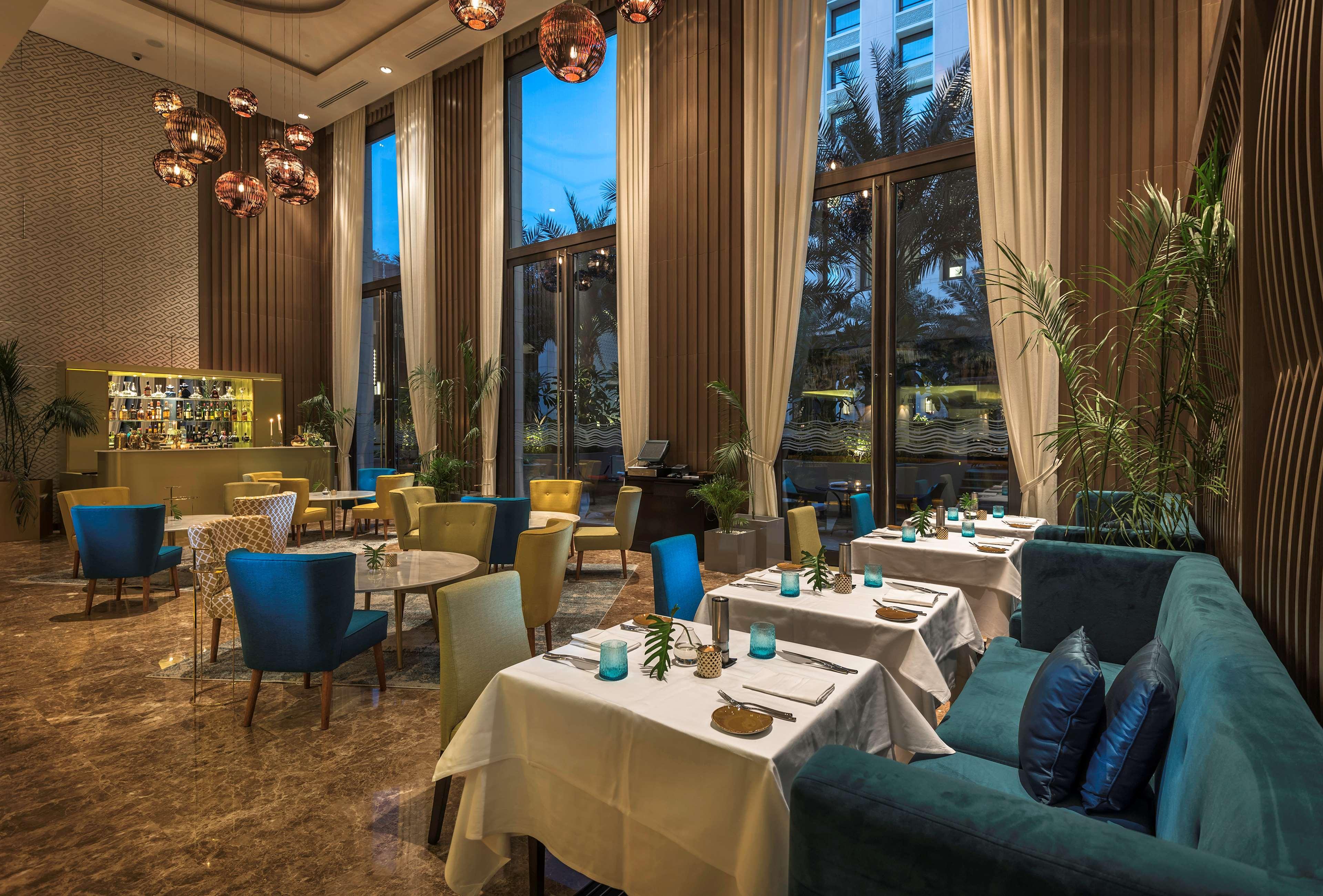 马斯喀特雷迪森霍尔木兹大酒店酒店 外观 照片 The restaurant